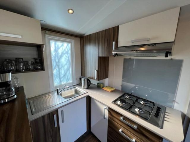 Hotel Chalet Kajuit 418 Op 5 Sterren Camping Bergumermeer à Suameer Extérieur photo